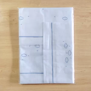 Jogo lençol de berço – Nuvens azuis