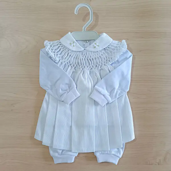 Saída de maternidade casinha de abelha - Branca